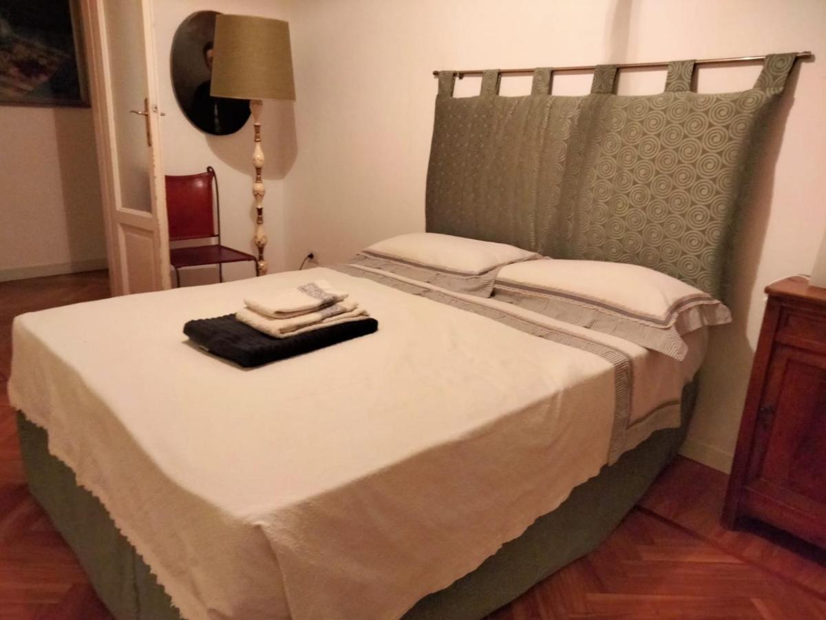 Sophisticated Apt Near Duomo ميلان المظهر الخارجي الصورة